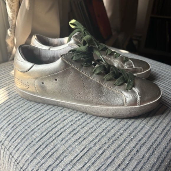 Golden Goose sneakers, Size 7, Gold - Picture 3 of 4